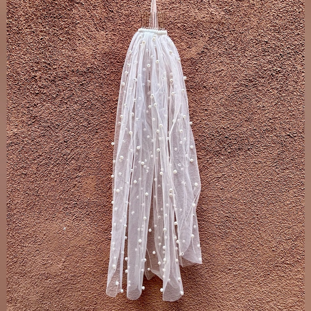 Short White Veil with Pearls